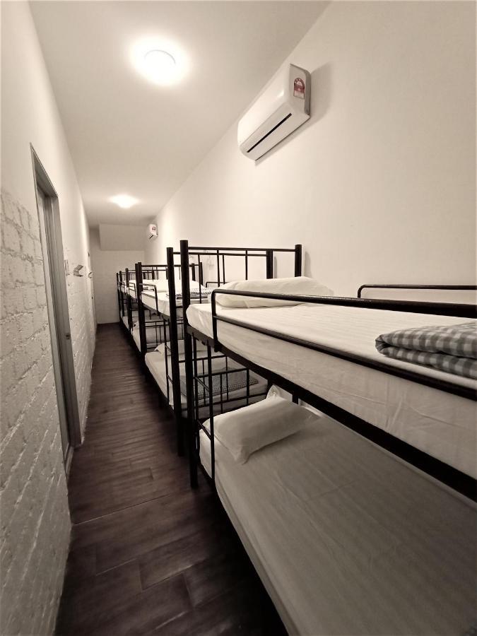 A Pousada Sydney Backpackers Jonker Street Melaka Exterior foto